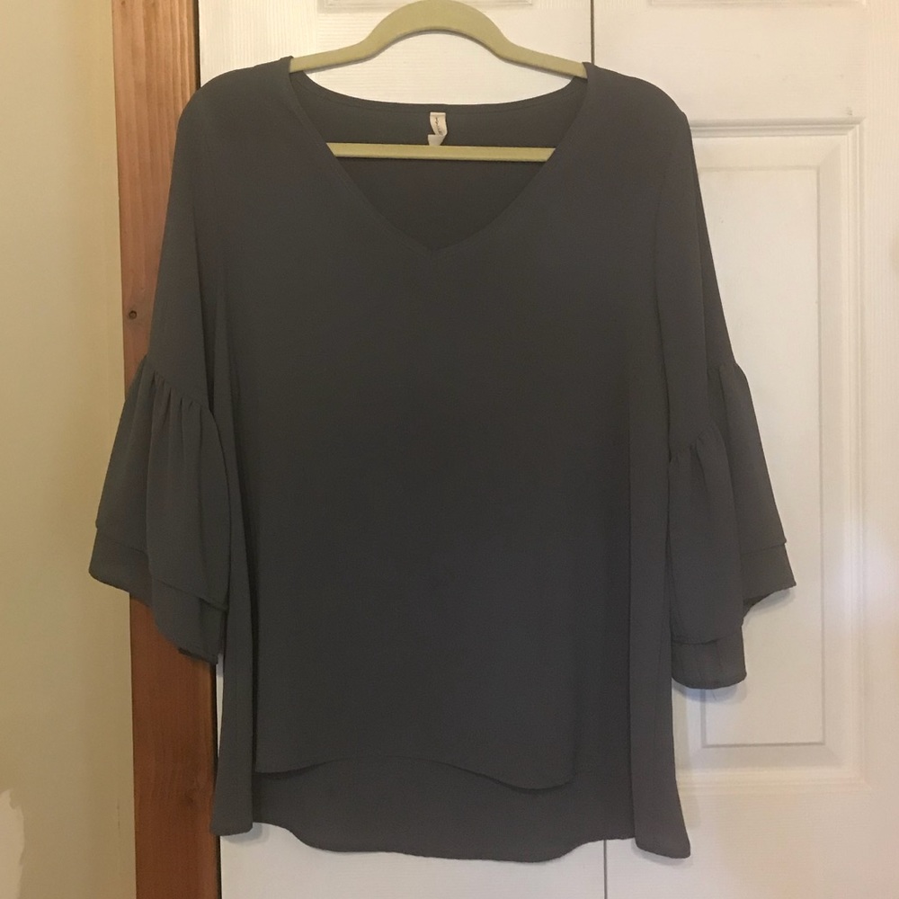 Ruffle sleeve top
